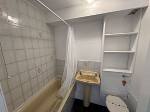 Photo 9- click for photo gallery